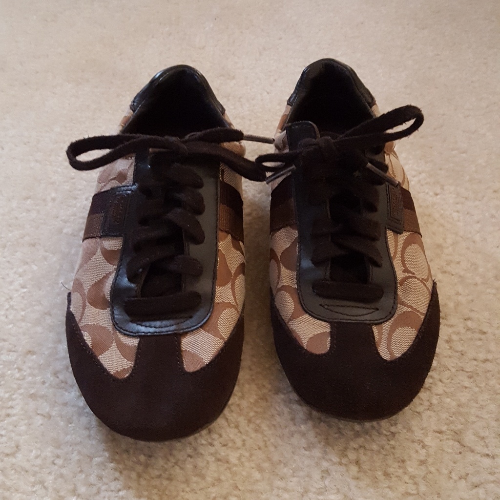 Sneaker